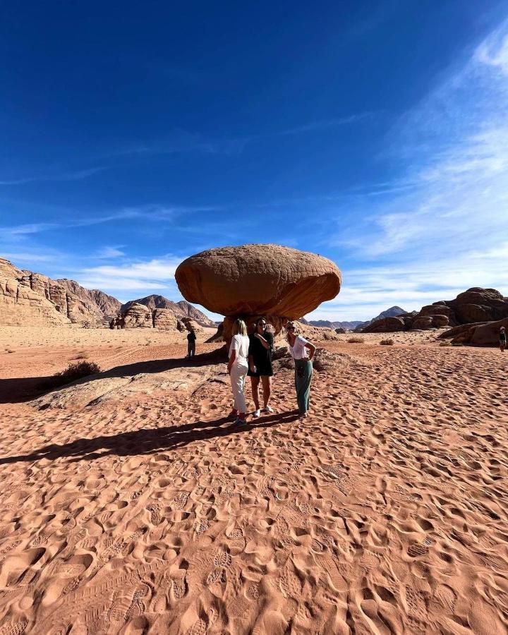 Wadi Rum Camels Camp Esterno foto