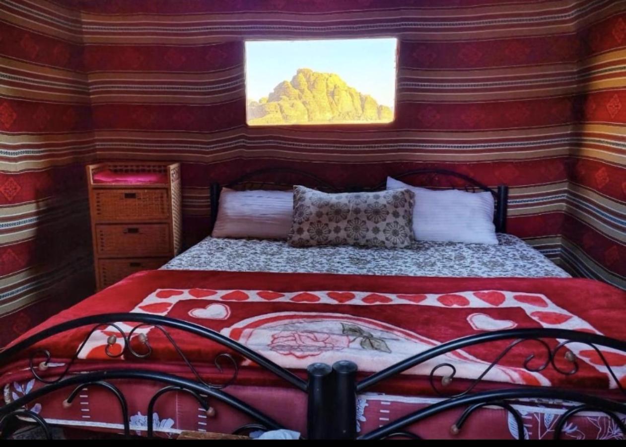 Wadi Rum Camels Camp Esterno foto